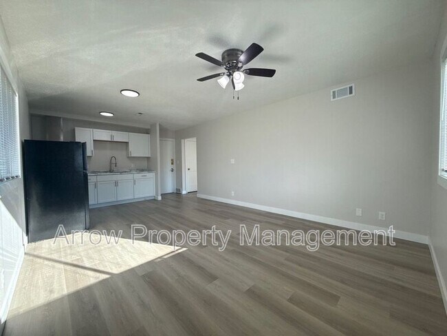 Foto del edificio - 2119 Arbor St