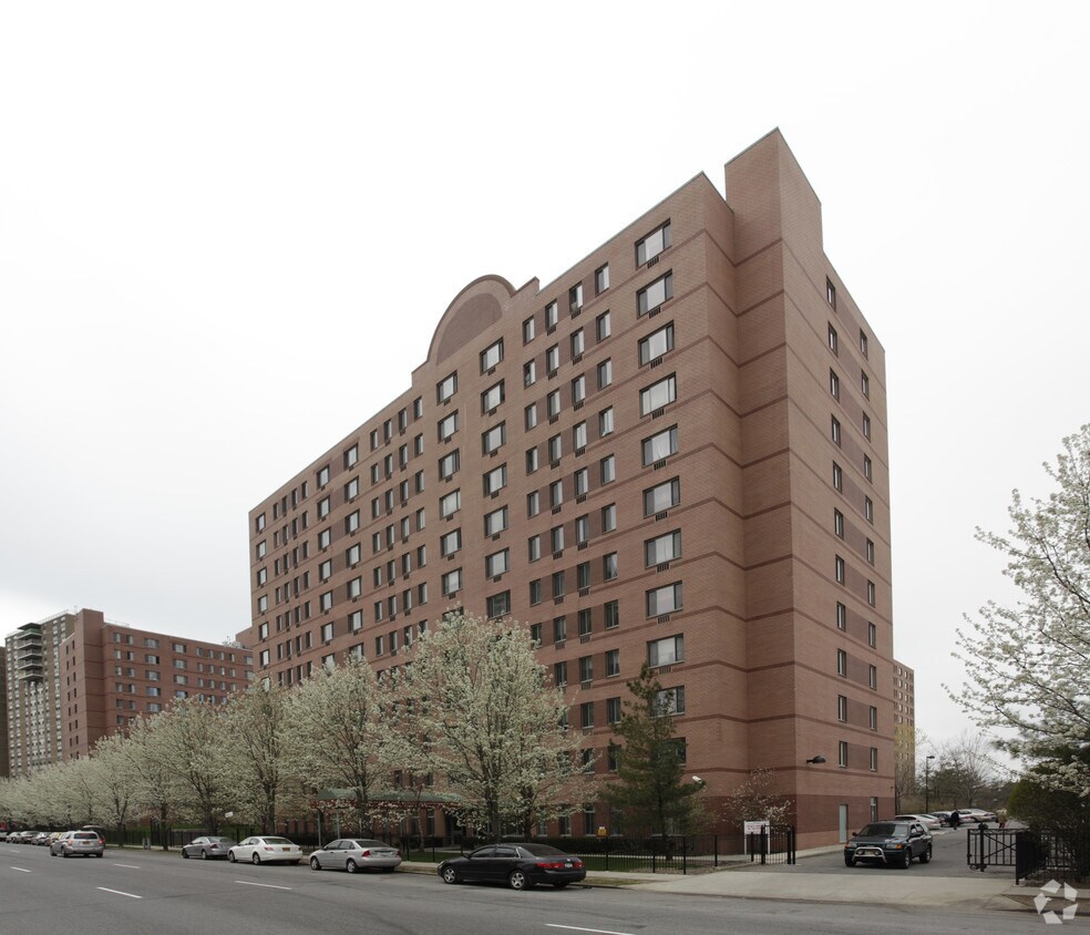 Foto principal - The Harry & Jeanette Weinberg House- Ages 62+