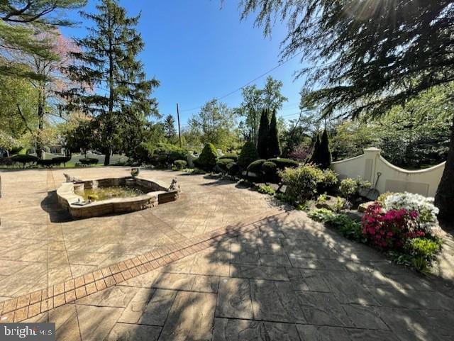 Building Photo - 5301 Goldsboro Rd