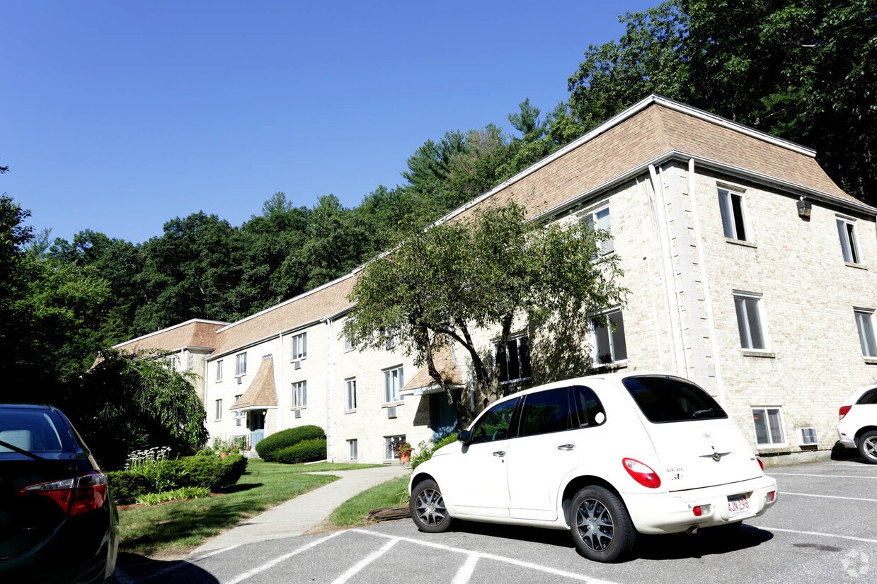 294 Swanson Rd, Boxborough, MA 01719 Apartments in Boxborough, MA