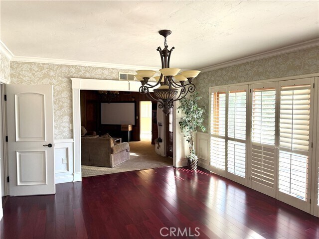 Building Photo - 1411 Greenoaks Dr