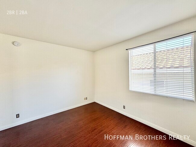 Foto del edificio - 1224 S Corning St