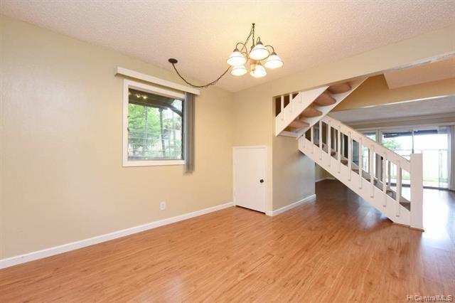 Building Photo - 94-180-180 Anania Dr