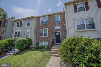 Building Photo - 14727 Winding Loop