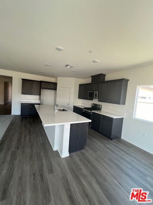 Foto del edificio - 7318 Chetco River St