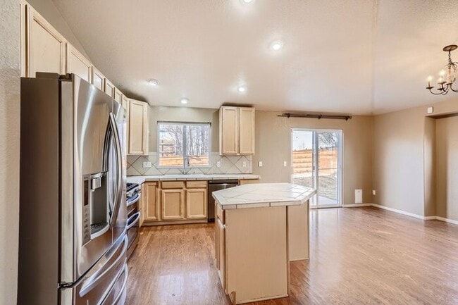 Building Photo - 15687 East 107th Way