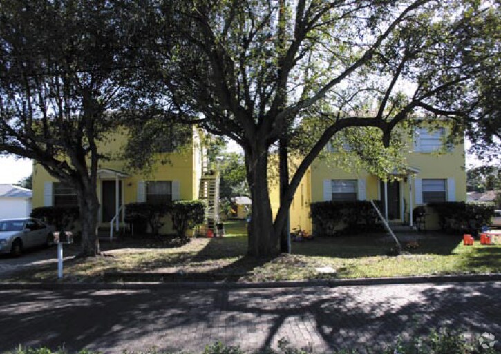 Building Photo - Port Tampa Apartments
