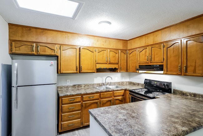 Foto del edificio - 912 Burnt Pine Dr