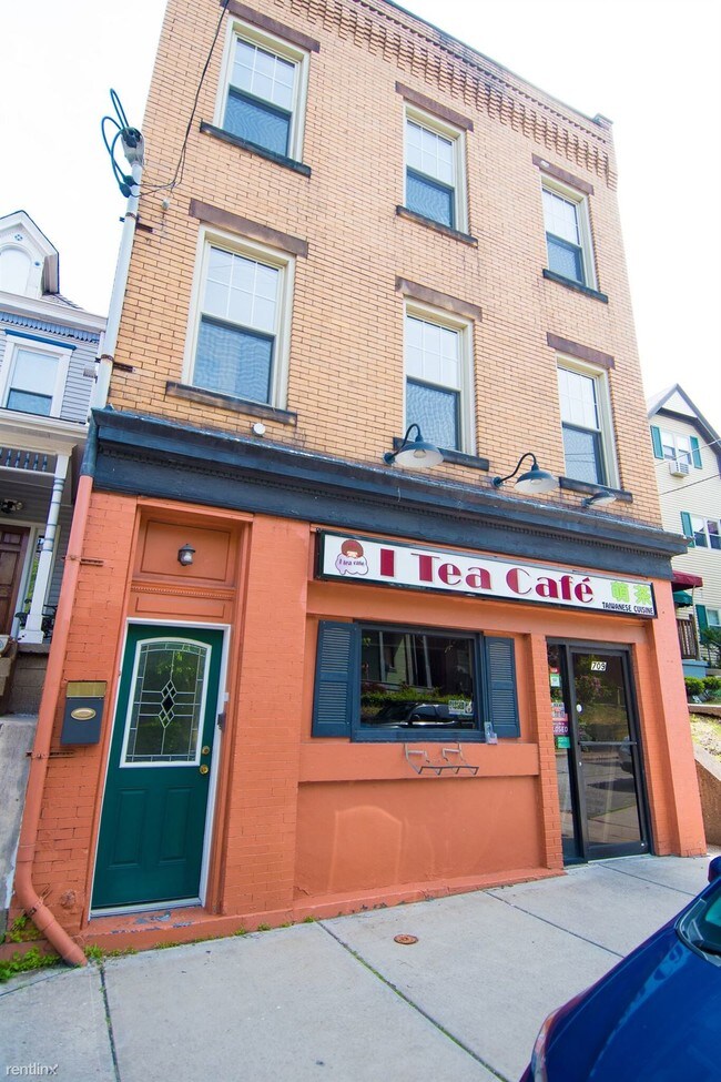 Building Photo - 709 Bellefonte St