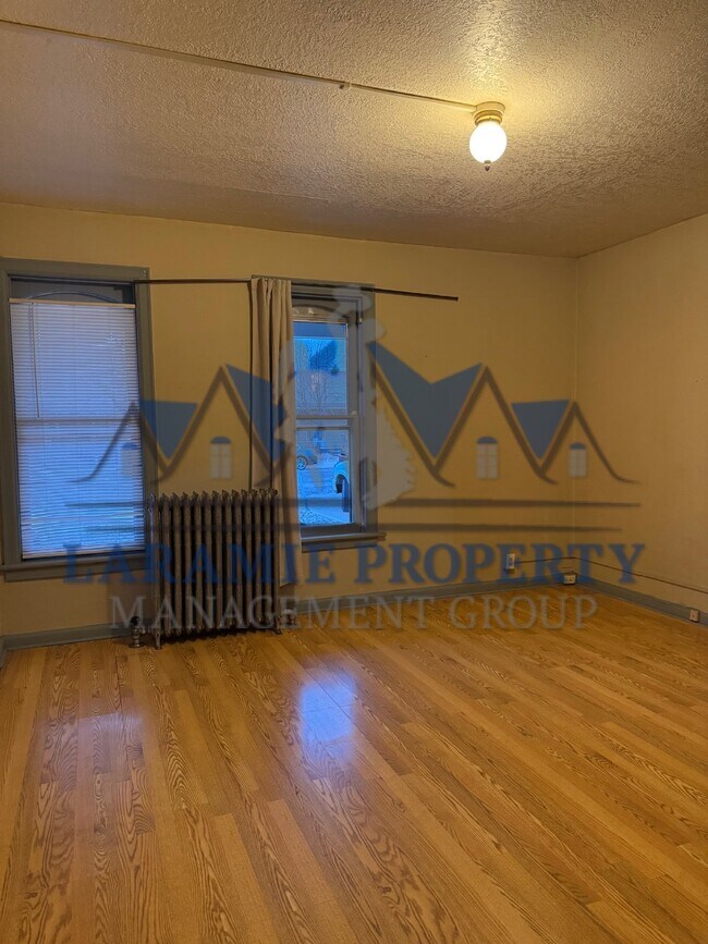 Foto del edificio - 1 Bed / 1 Bath Apartment