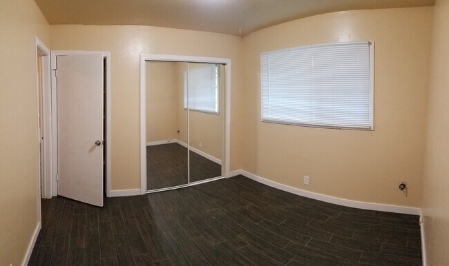 Foto del edificio - 123 Brand Rd