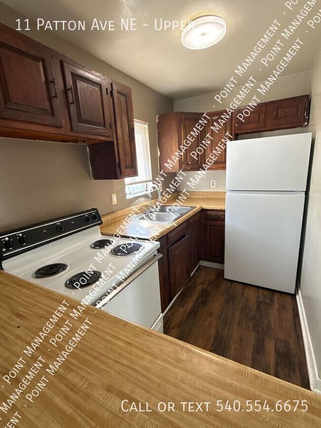 Foto del edificio - 11 Patton Ave NE