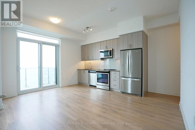 Building Photo - 8 Nahani Way