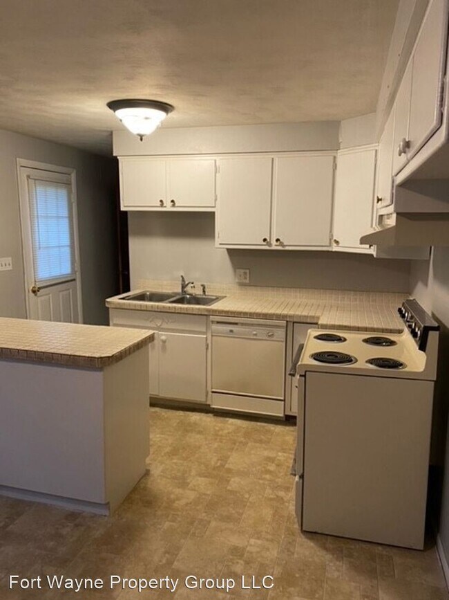 Building Photo - 3 br, 1.5 bath House - 3809 Hastings Drive