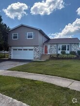 Building Photo - 619 Belair Ct