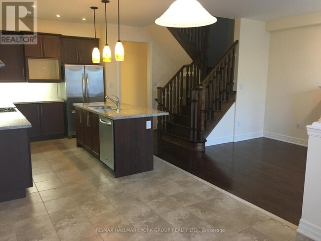 Building Photo - 51 Spring Hill Dr