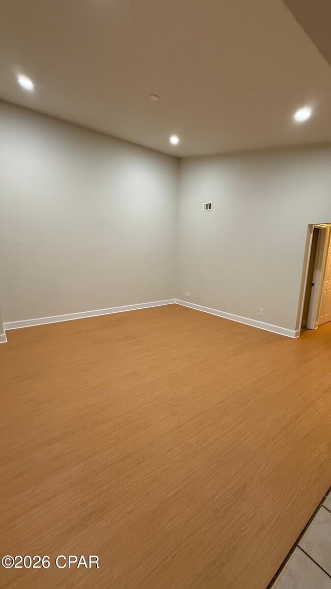 Foto del edificio - 127 Kacy Ln