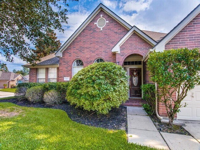 Building Photo - 7407 Danehill Dr