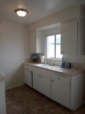 Building Photo - 13520 Lemoli Ave