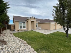Building Photo - 17910 Cedar Mountain Ct