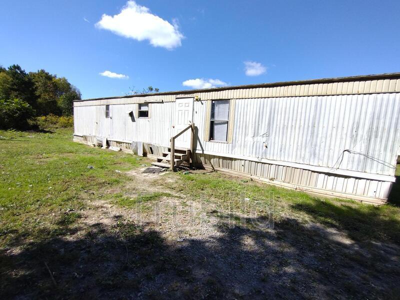 102 Carol Dr, Summerville, GA 30747 House Rental in Summerville, GA