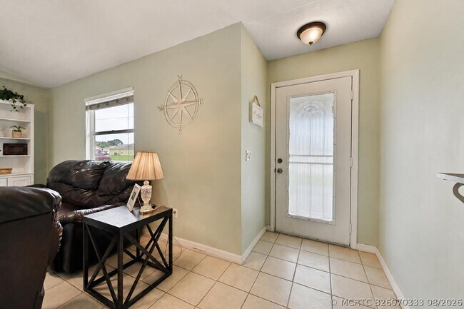 Foto del edificio - 1755 SW Castinet Ln