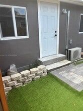 Building Photo - 80 NE 133rd St