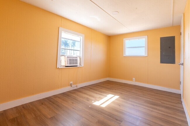 Foto del edificio - 125 Rd 5814