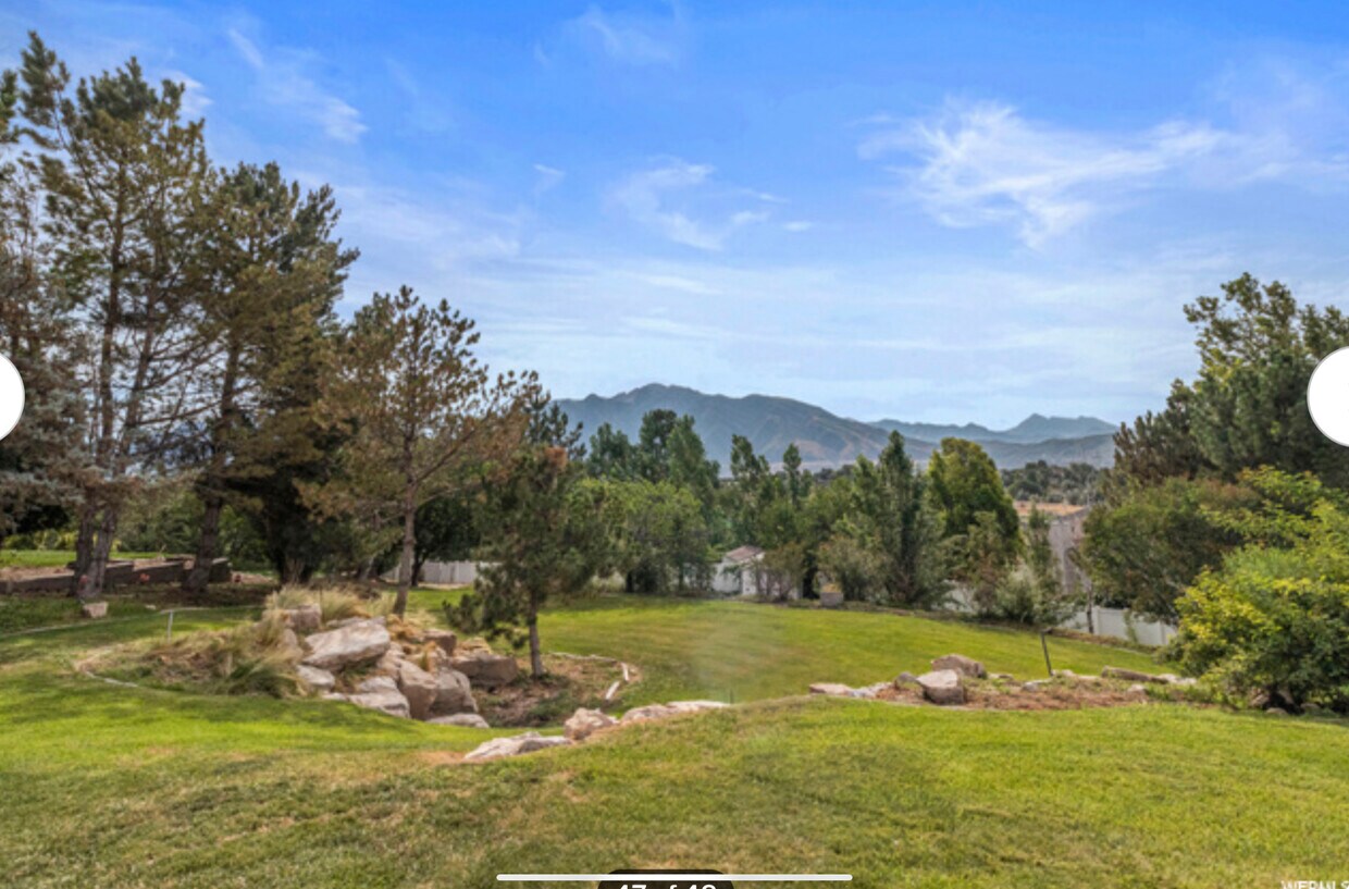 Primary Photo - 11999 S Lampton View Dr