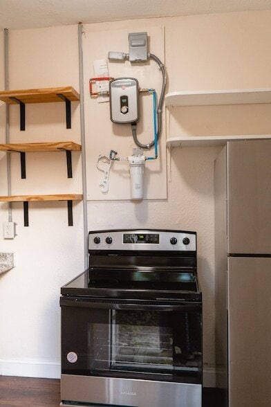 Building Photo - 511 N Monroe St