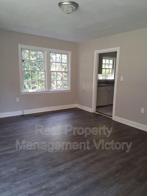 Foto del edificio - 1537 Bacon Ave