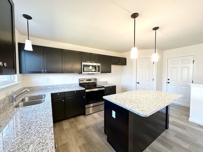 Building Photo - COMING SOON 6/15/26!!  *Subdivision Pool!!!*