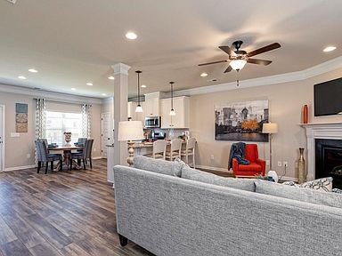 Building Photo - 2190 Buford Town Dr
