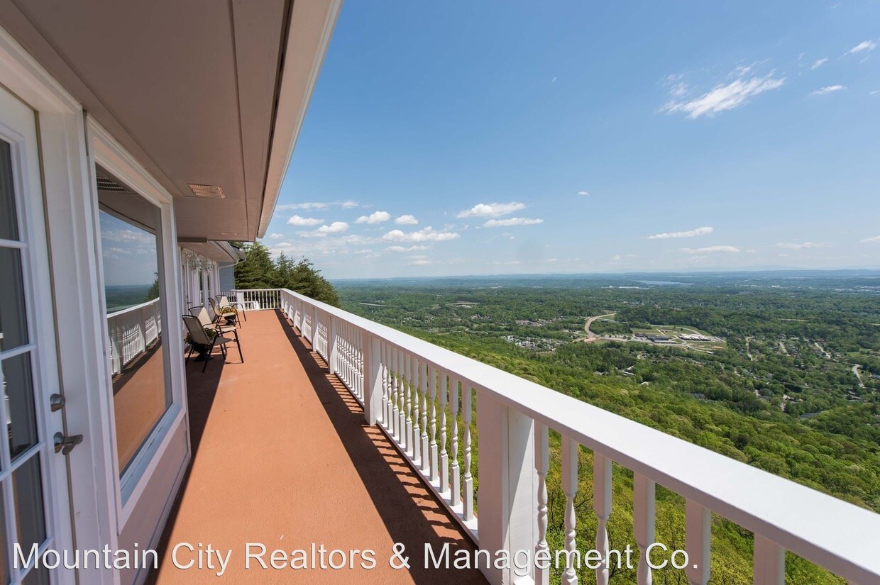 504 N Palisades Dr, Signal Mountain, TN 37377 House Rental in Signal Mountain, TN