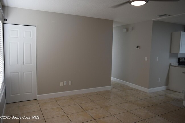 Foto del edificio - 1657 Norwood St NE