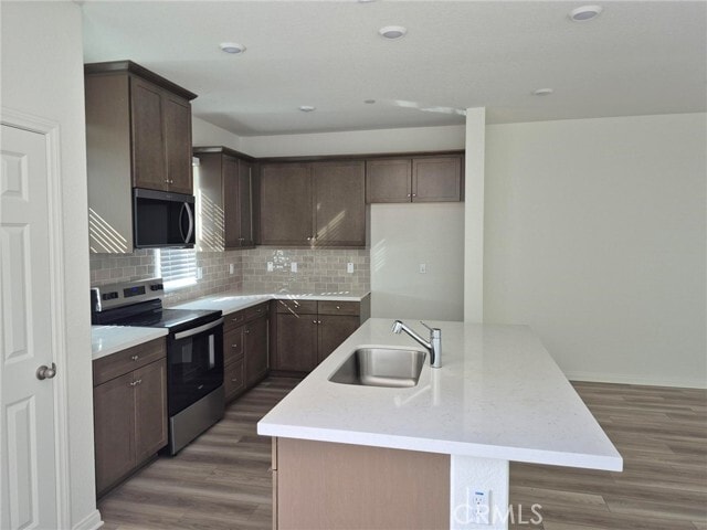 Building Photo - 4233 E Rincon St