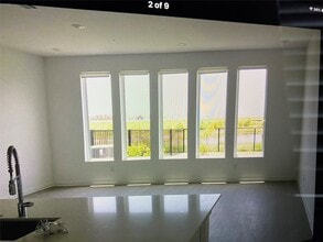 Building Photo - 12715 Dog Canyon Trl