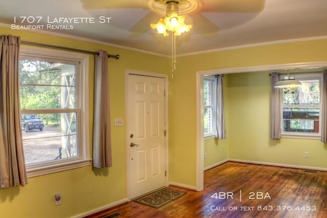 Building Photo - 1707 Lafayette St -6 Month Lease only