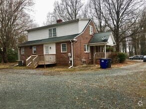 Building Photo - 1518 Polo Rd