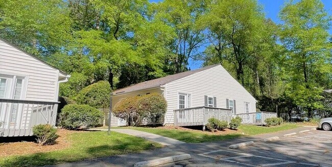 Foto del edificio - 155 Bowen St