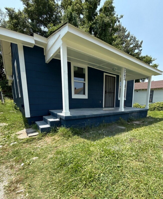 Foto del edificio - 2543 Pershing Ave