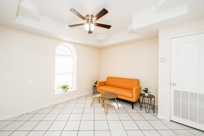 Foto del edificio - 1000 Ranchway Dr