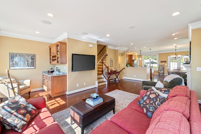 Building Photo - 545 Summerford Ln