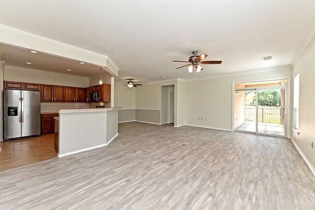 Building Photo - 111 Nassau Cir