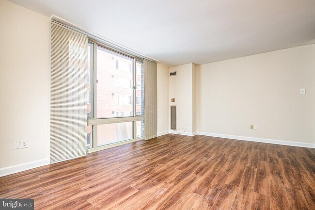 Foto del edificio - 950 25th St NW