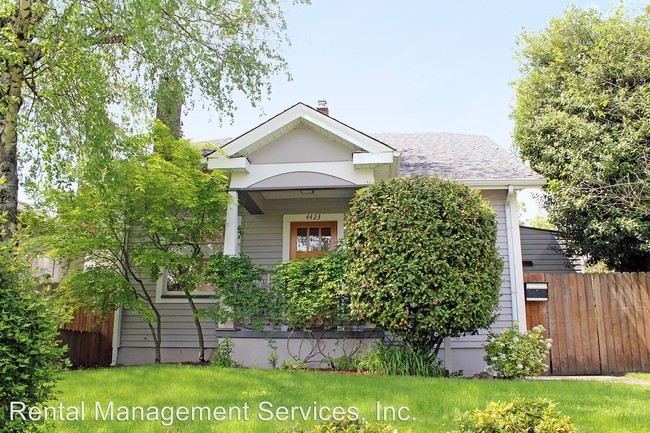 Building Photo - 3 br, 2 bath House - 4423 NE 27th Ave