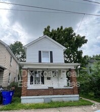 Building Photo - 1017 Vine St