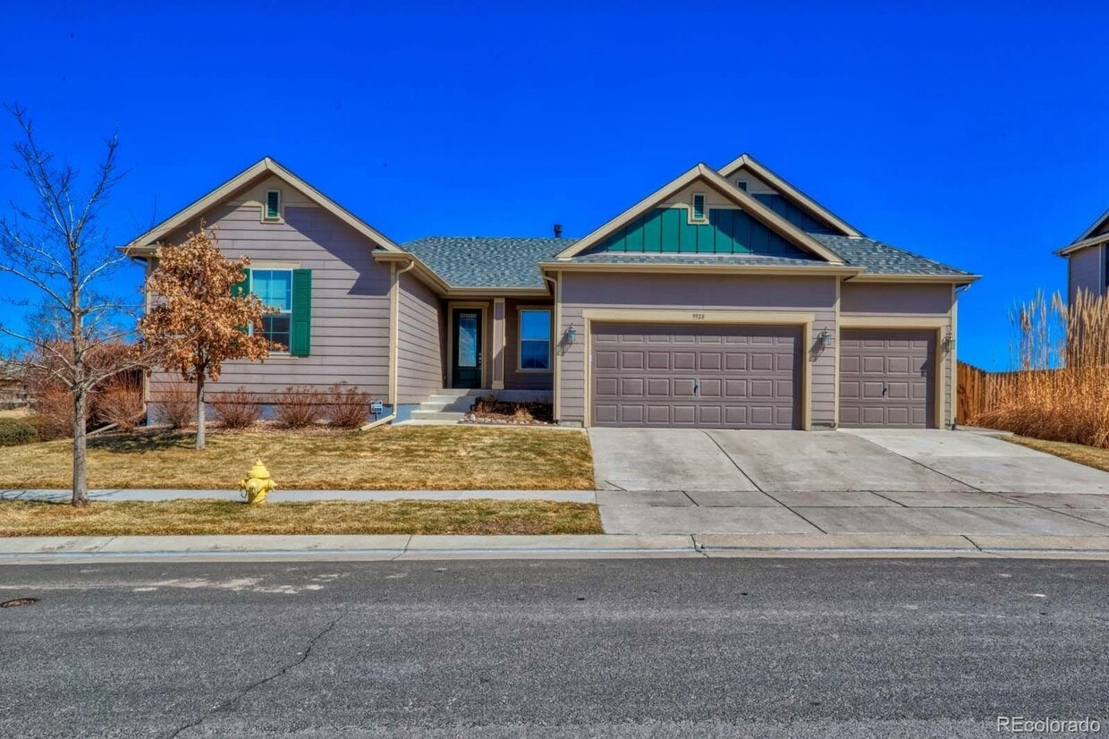 Photo - 9928 Olathe Street