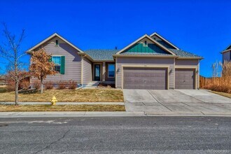 Building Photo - 9928 Olathe St