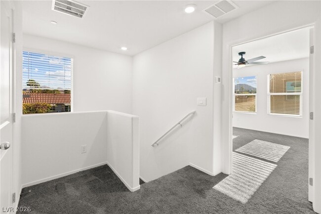 Foto del edificio - 491 Waterfall Cv Ct